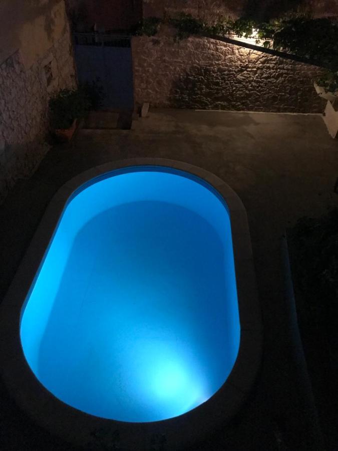 Dalmatian Rustic House Villa เพทรอซาเน ภายนอก รูปภาพ